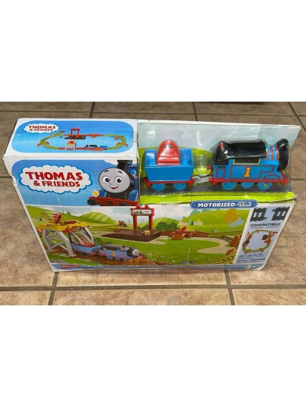 Thomas & Friends Motorized Thomas Wobble Track Playset NEW Fisher-Price